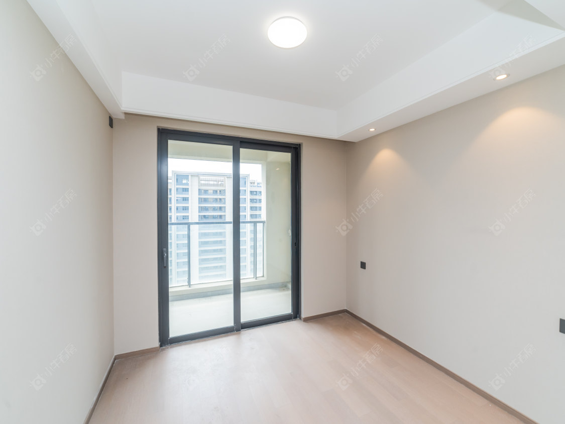 常州美的世茂云筑在售二手房源室内图_小牛看房