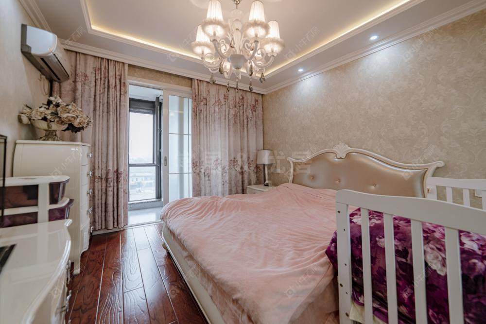 常州溪湖小镇在售二手房源室内图_小牛看房