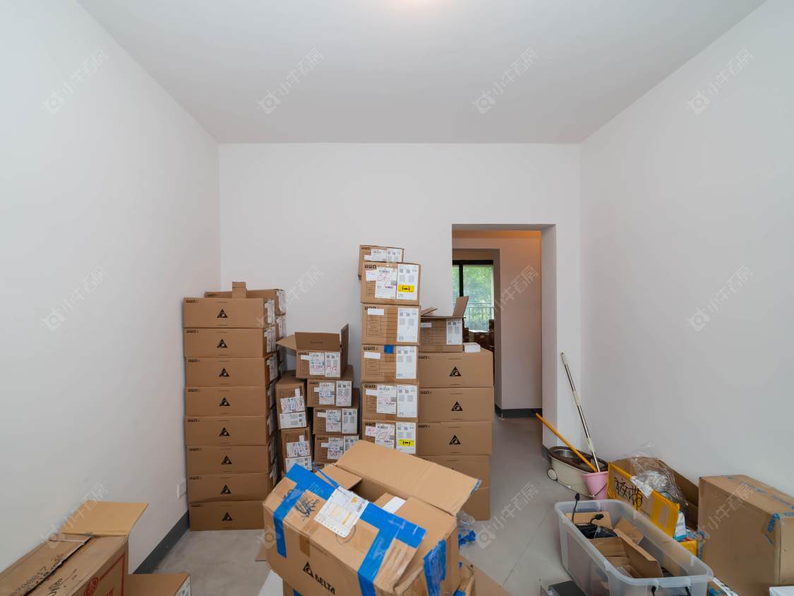 常州世茂香槟湖四期在售二手房源室内图_小牛看房