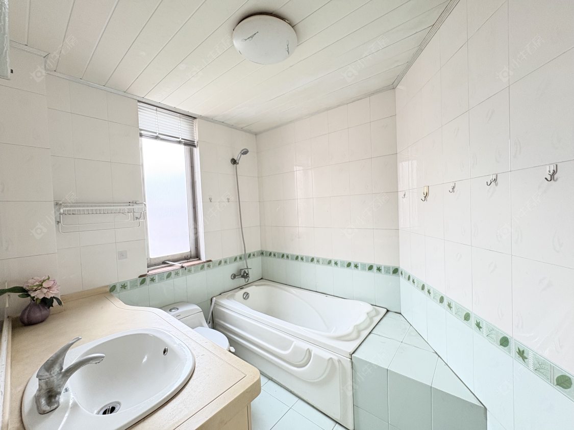 丹阳河畔花园在售二手房源室内图_小牛看房