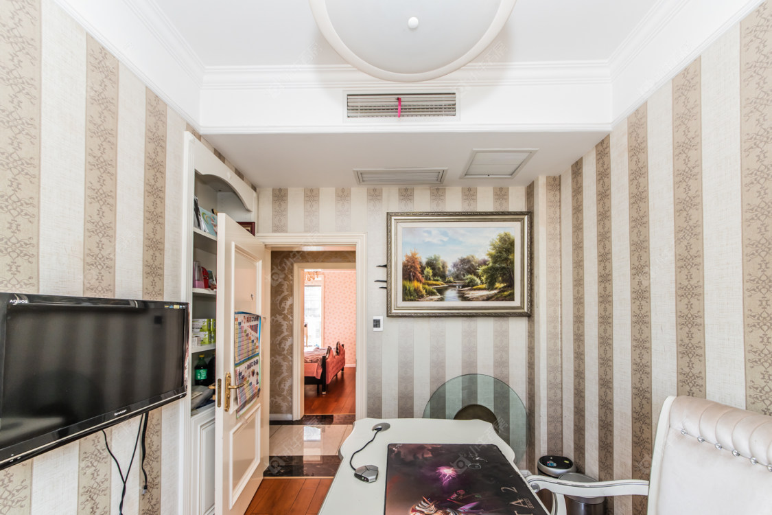 世茂香槟湖一期房源室内图 常州世茂香槟湖一期在售二手房源室内图_小牛看房