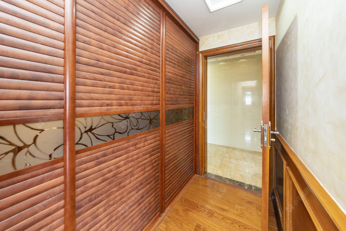 常州吾悦广场北区在售二手房源室内图_小牛看房