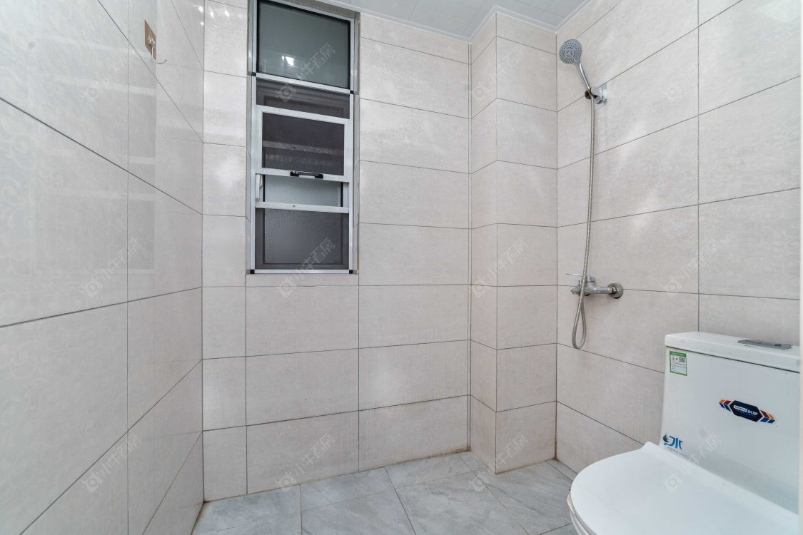 常州临津花园在售二手房源室内图_小牛看房