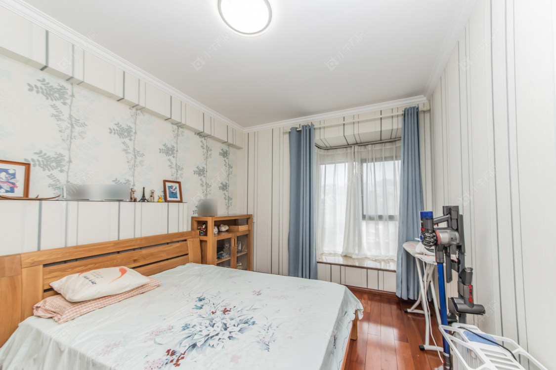 常州世茂香槟湖一期在售二手房源室内图_小牛看房