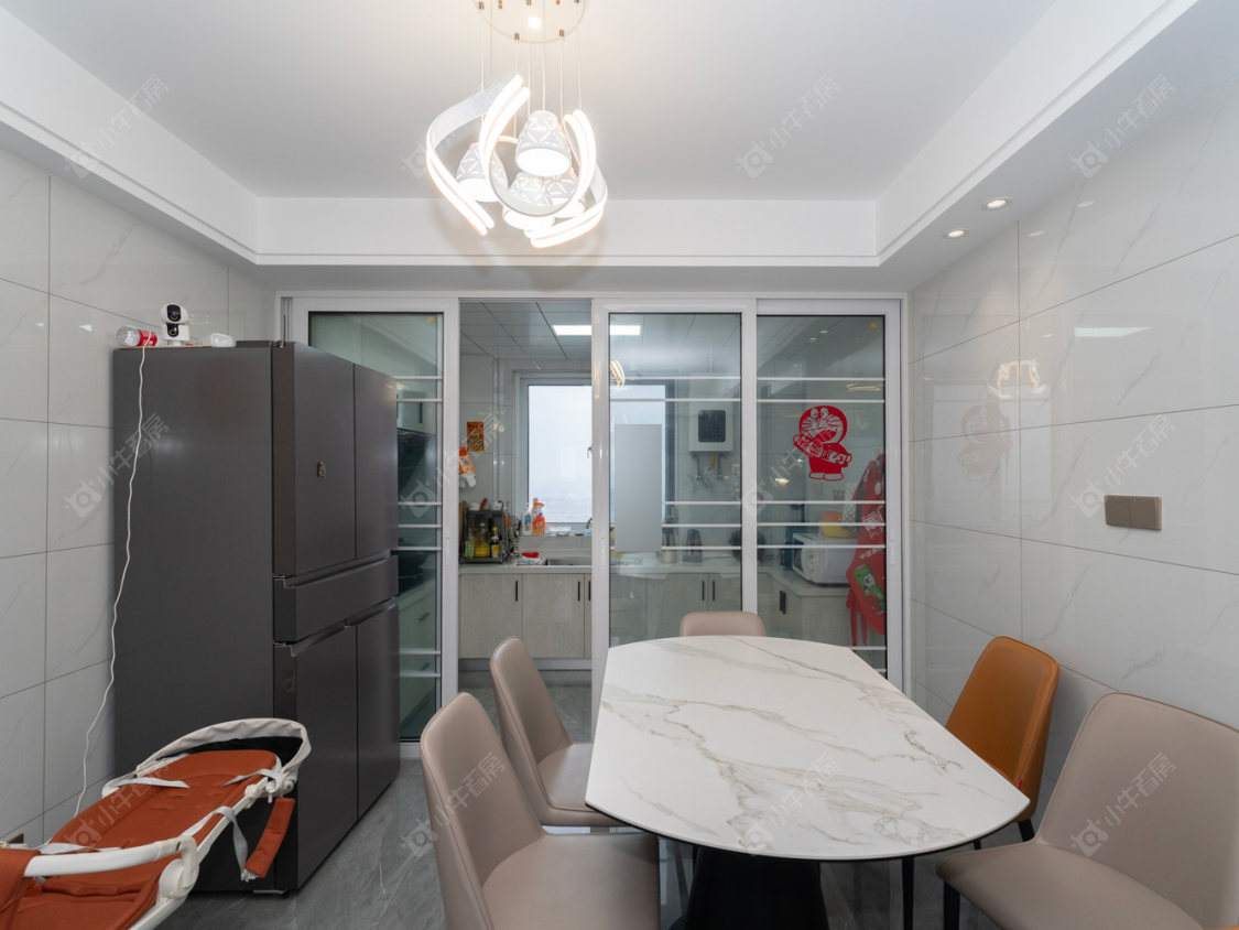 融创滨湖御园房源室内图 常州融创滨湖御园在售二手房源室内图_小牛看房