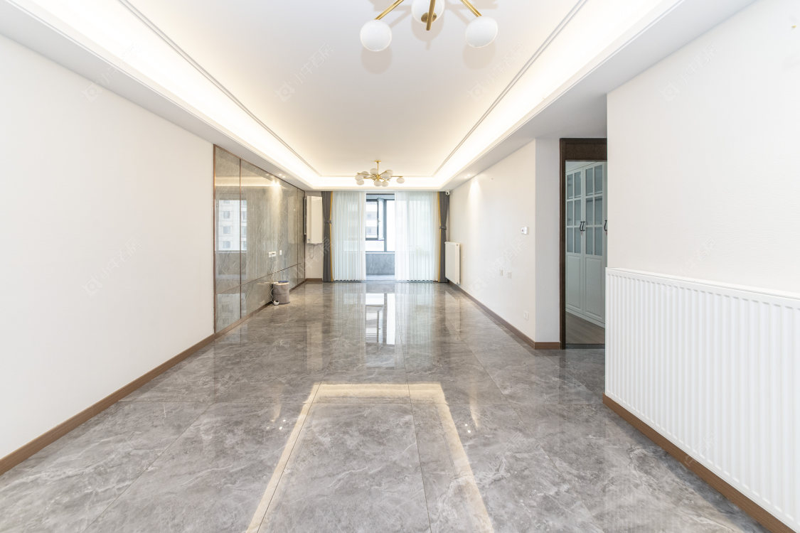 常州美的国宾府4室2厅2卫在售二手房房源图片