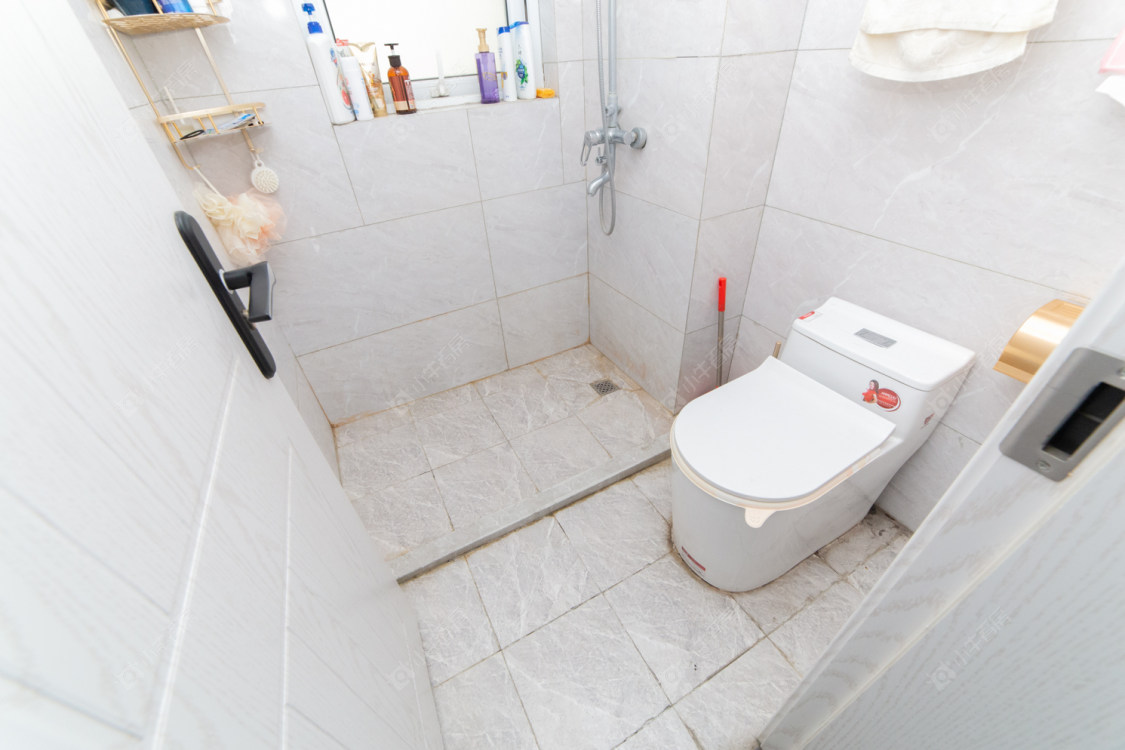 常州凤凰湖西苑在售二手房源室内图_小牛看房