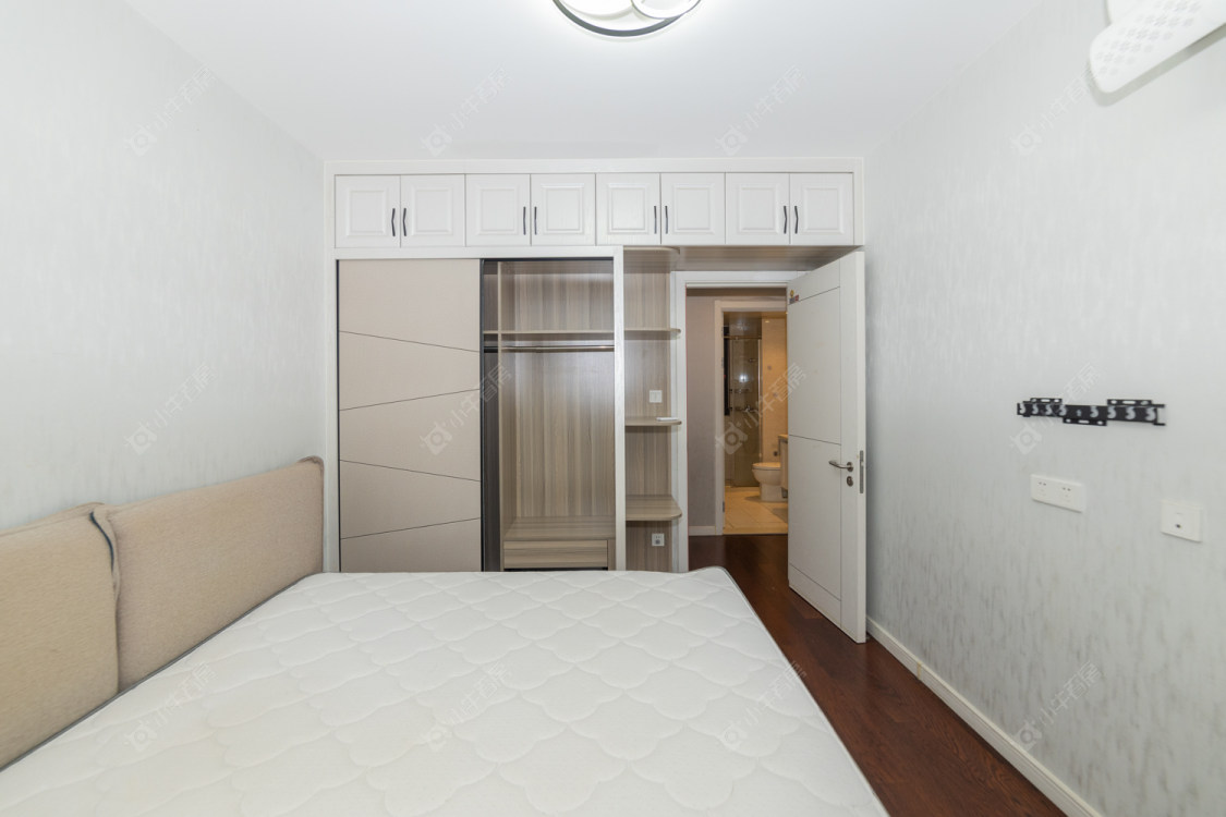 万科弘阳君望甲第房源室内图 常州万科弘阳君望甲第在售二手房源室内图_小牛看房