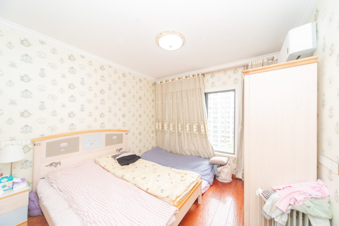 常州世茂香槟湖二期在售二手房源室内图_小牛看房