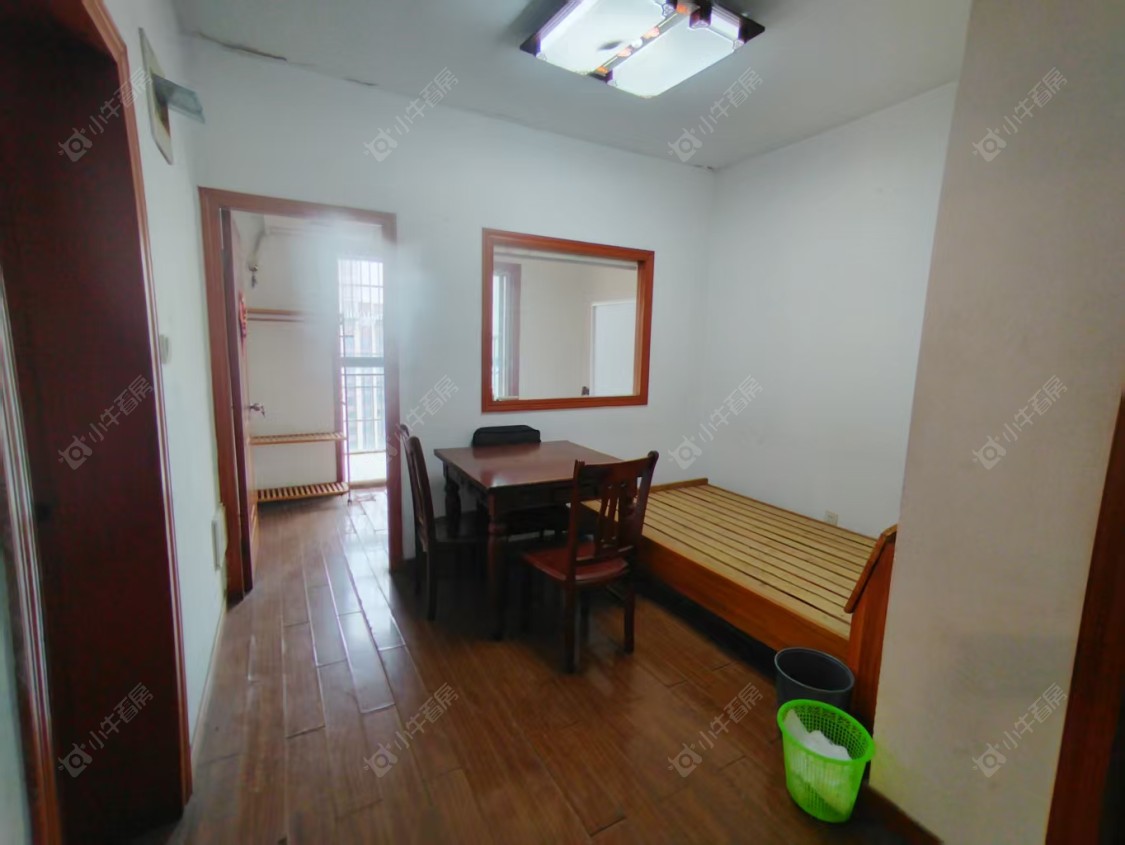 常州藏龙苑东区在租房源室内图_小牛看房