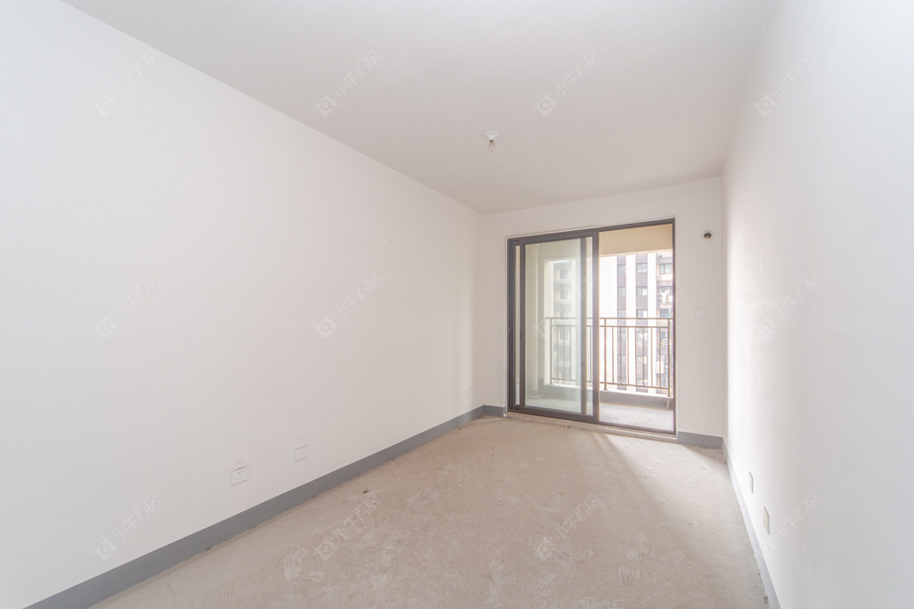 常州世茂香槟湖五期在售二手房源室内图_小牛看房