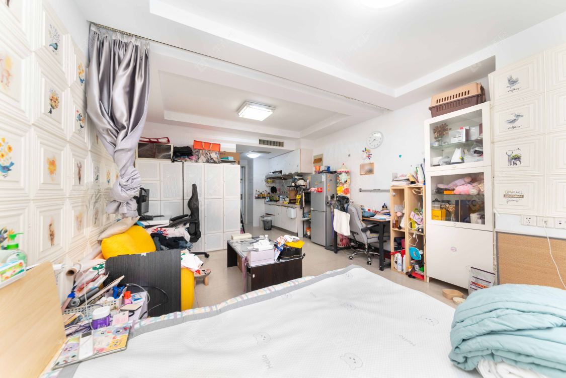 常州亚泰财富中心在售二手房源室内图_小牛看房