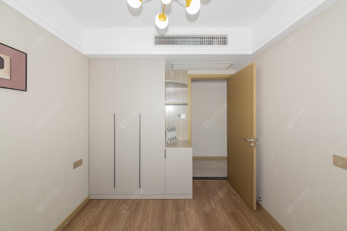 常州绿地香港名墩道在售二手房房源室内图_小牛看房
