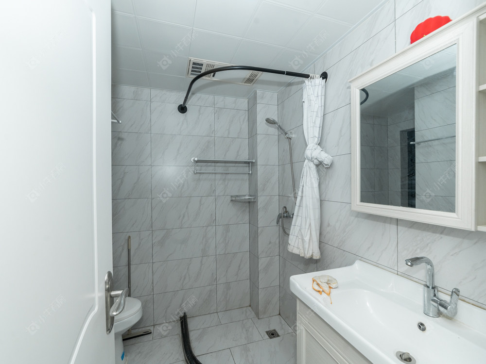 常州三江公园在售二手房源室内图_小牛看房