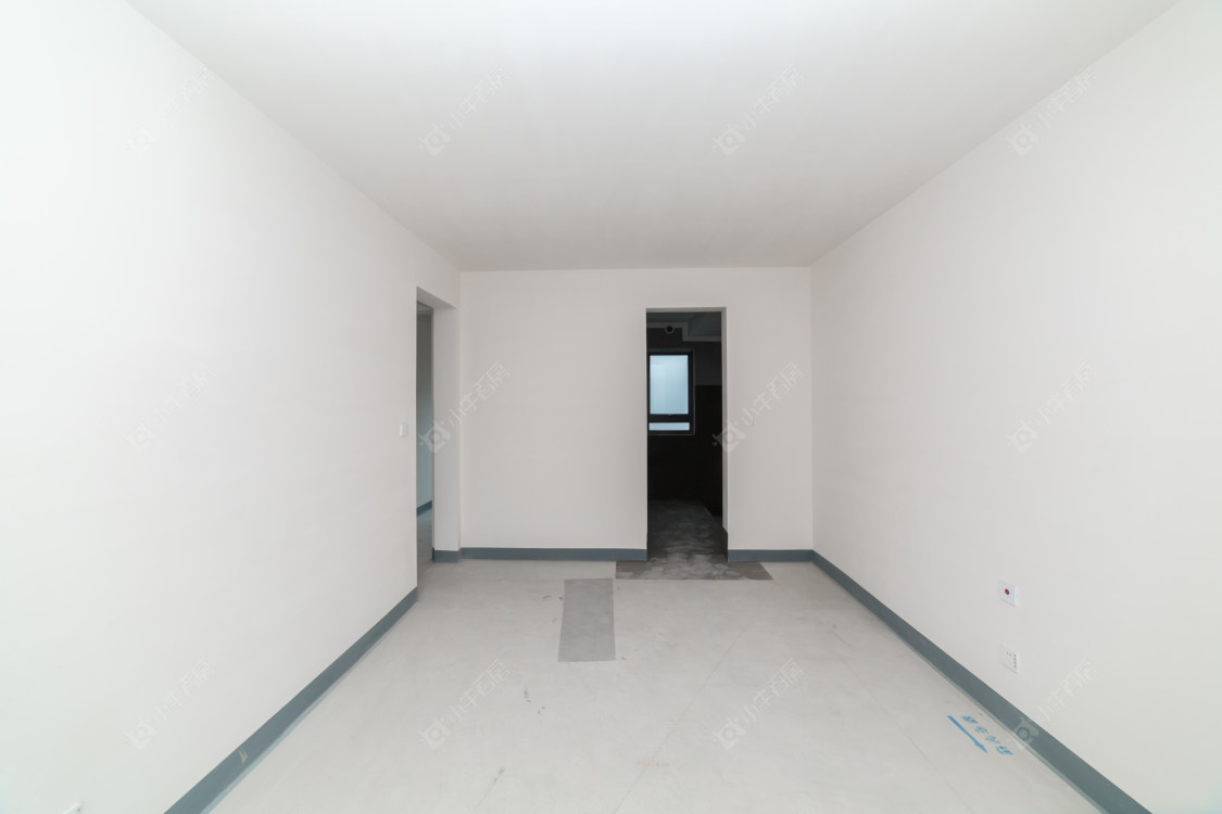 常州美的世茂云筑在售二手房源室内图_小牛看房