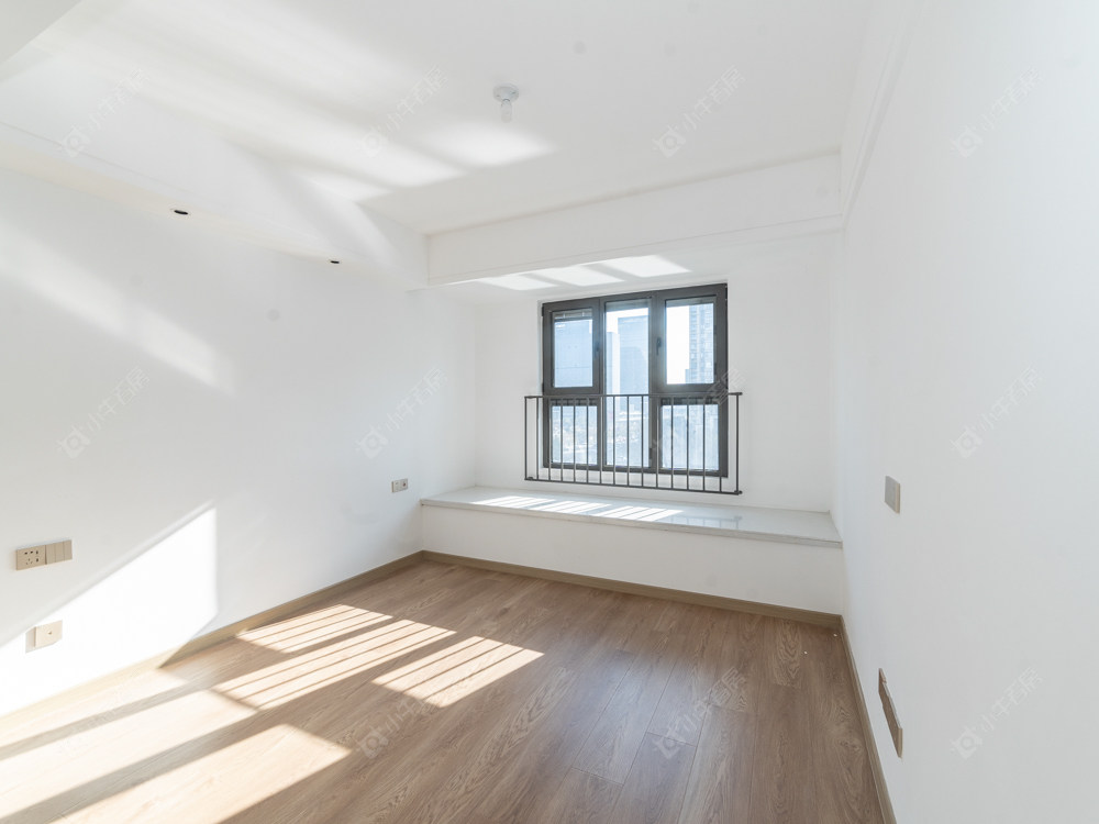 常州绿地香港名墩道在售二手房源室内图_小牛看房