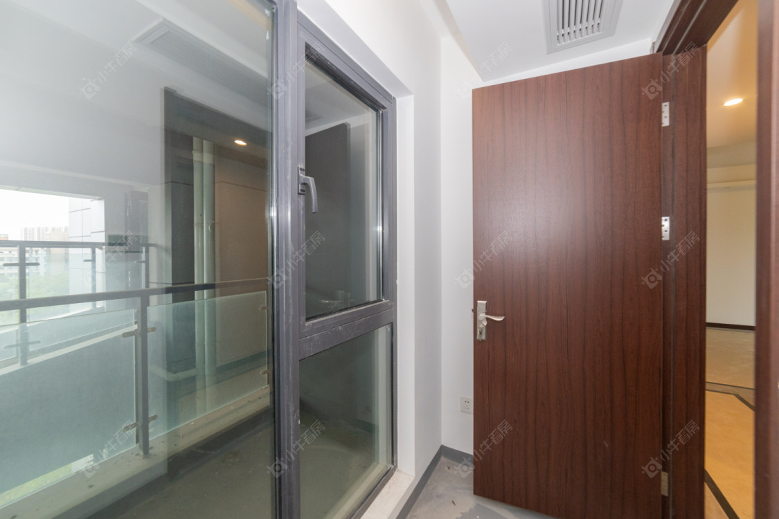 常州蓝光晶曜在售二手房源室内图_小牛看房