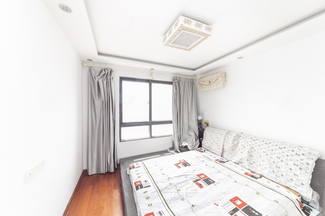 常州香江华廷花园在售二手房源室内图_小牛看房