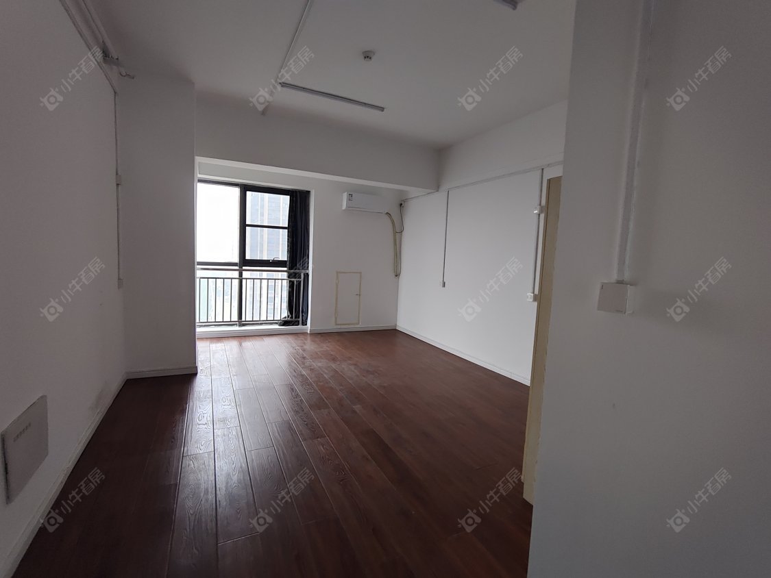 常州新龙江城市广场在租房源室内图_小牛看房