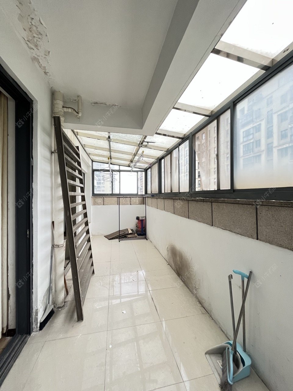 常州世茂香槟湖一期在租房源室内图_小牛看房