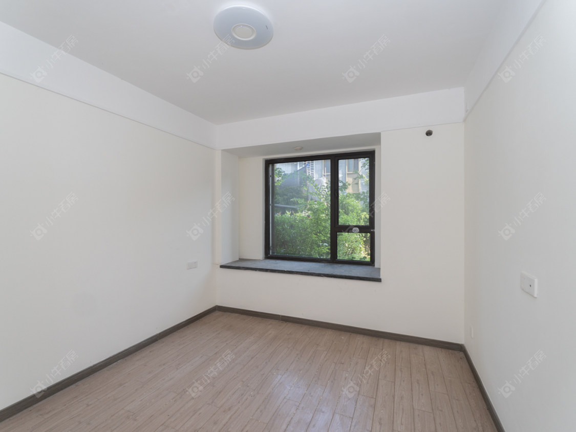 常州雅居乐山湖城湖畔小院在售二手房源室内图_小牛看房