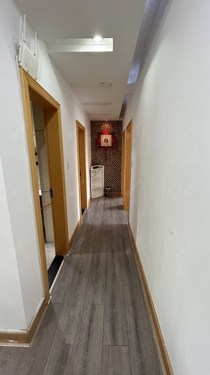 常州世茂香槟湖一期在租房源室内图_小牛看房