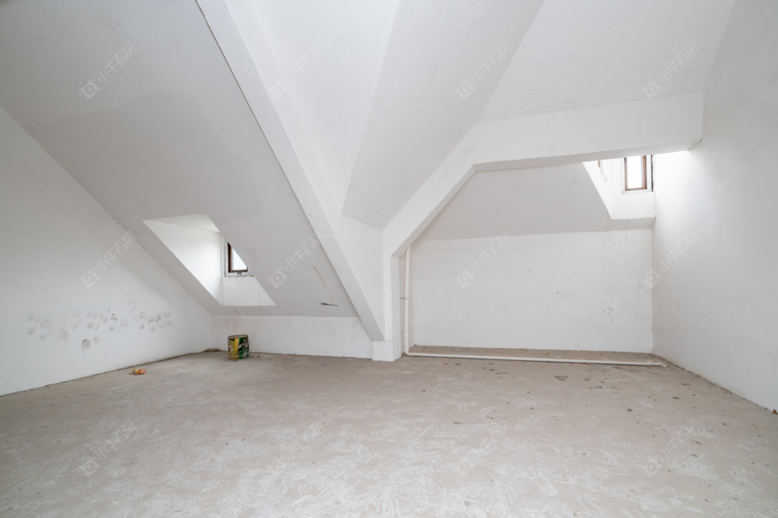 常州高成天鹅湖别墅区在售二手房源室内图_小牛看房