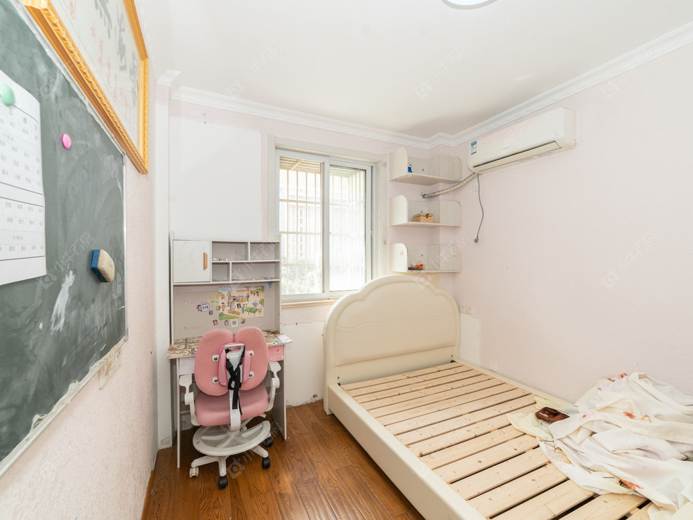 常州滨江明珠城东区在售二手房源室内图_小牛看房