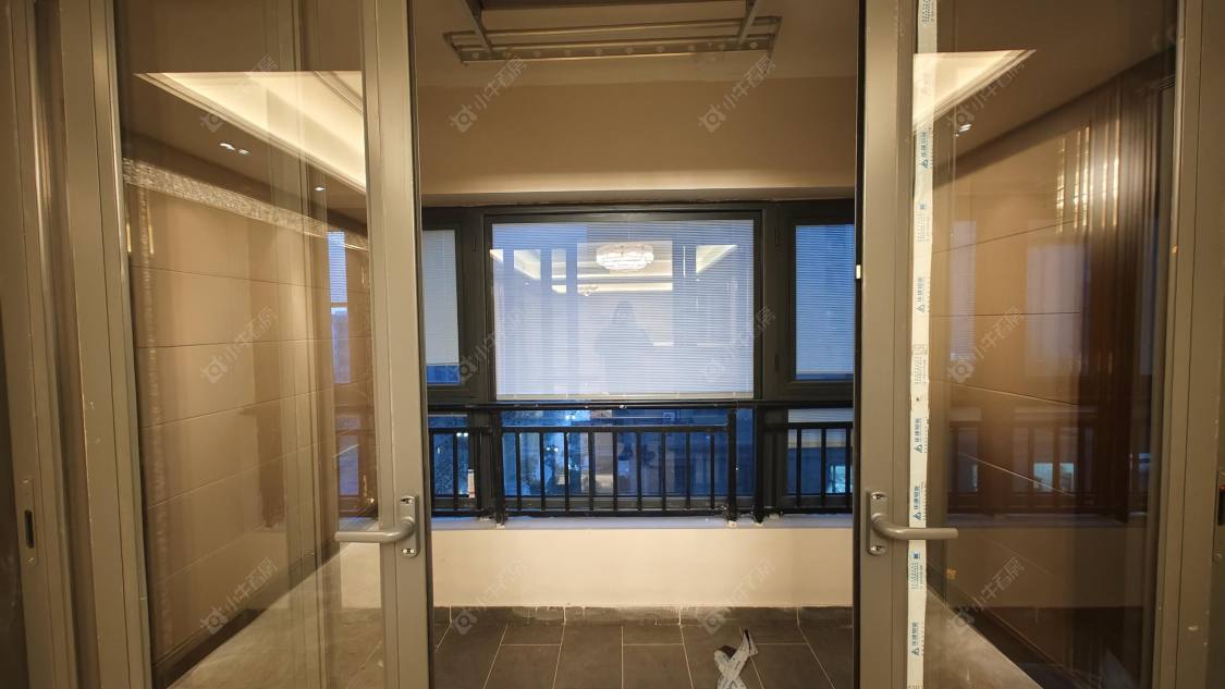 常州恒大御景3室2厅2卫出租房源图片