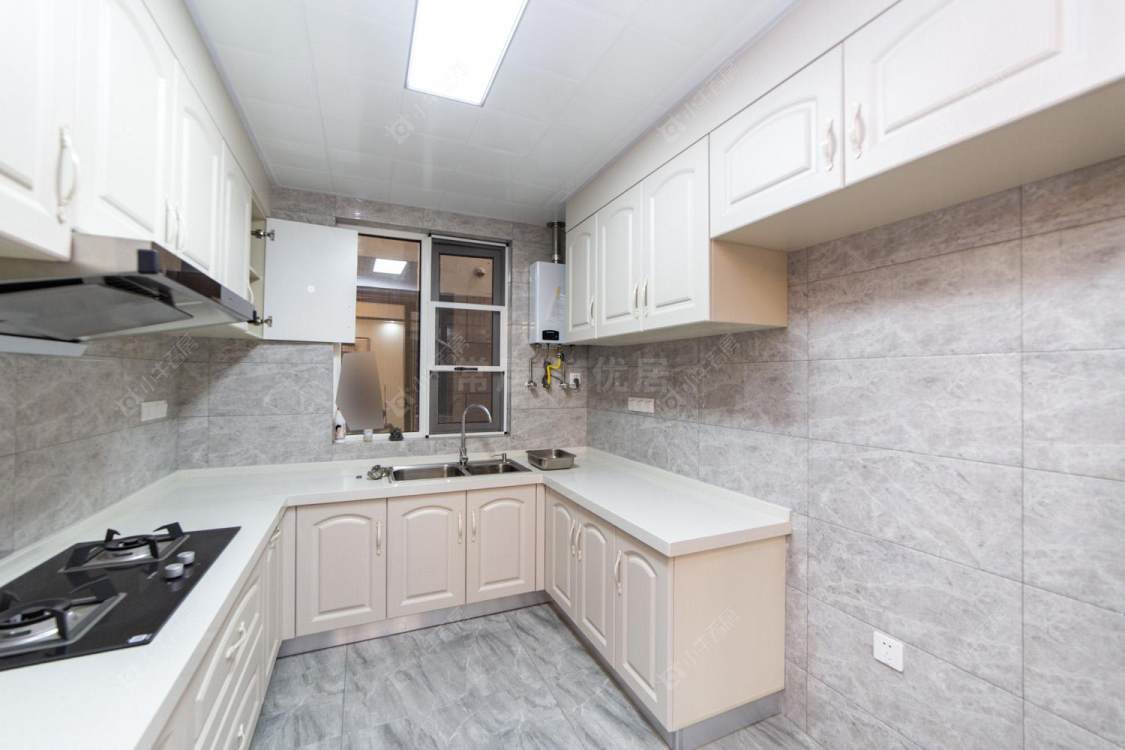 常州凤凰湖花园在售二手房源室内图_小牛看房