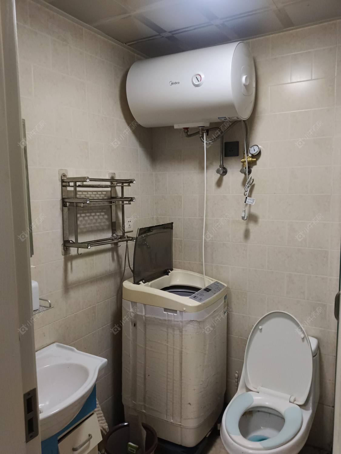 常州亚泰财富中心在租房源室内图_小牛看房