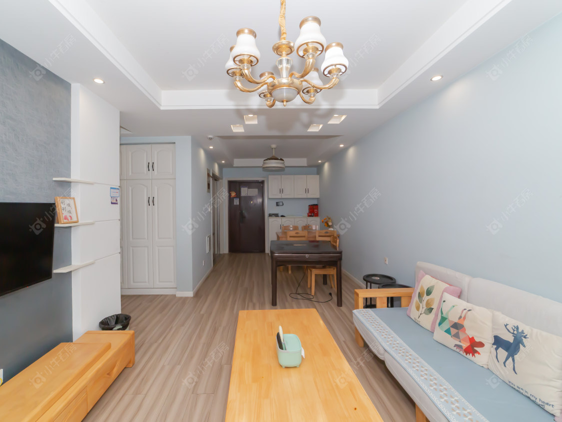 常州世茂香槟湖五期在售二手房源室内图_小牛看房