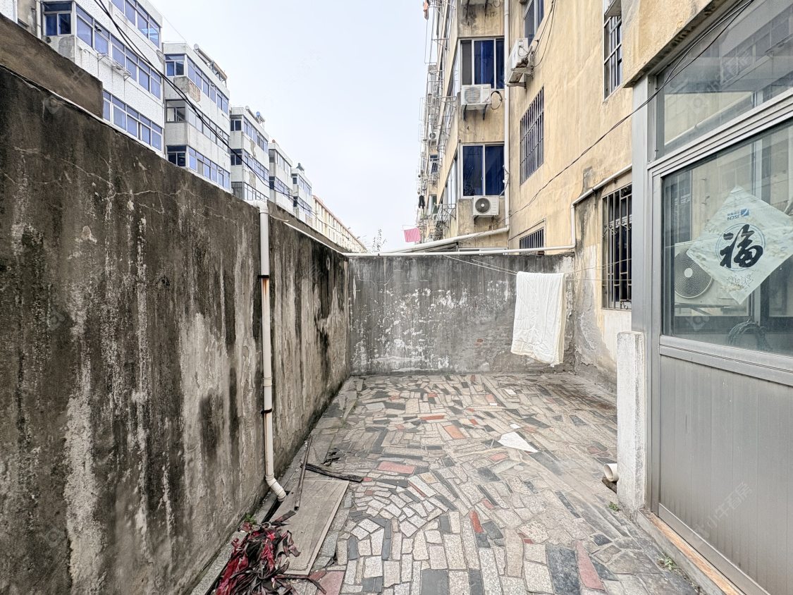 丹阳龙凤新村在售二手房源室内图_小牛看房