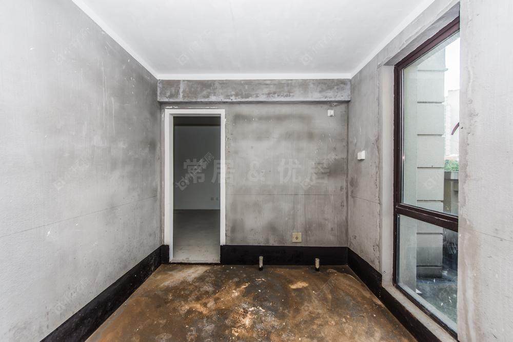 常州百兴华府别墅区在售二手房源室内图_小牛看房