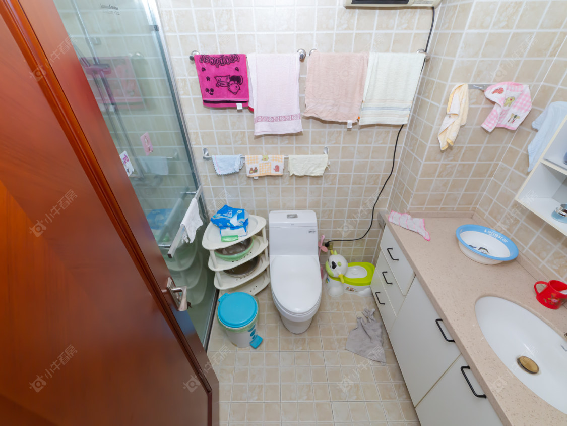 常州世茂香槟湖二期在售二手房源室内图_小牛看房