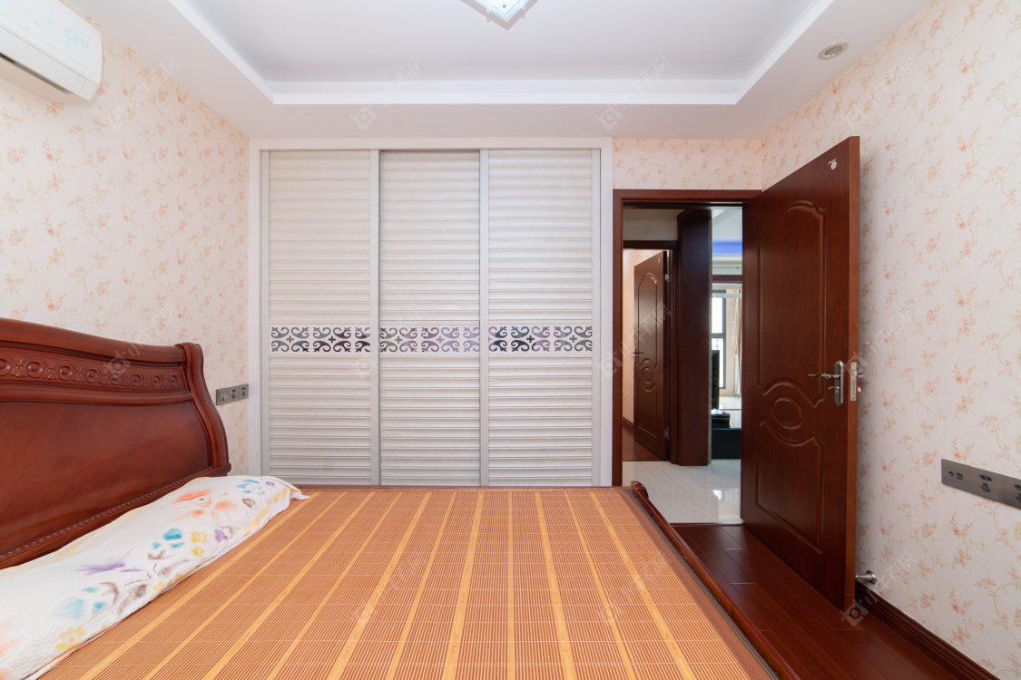 泰盈八千里房源室内图 常州泰盈八千里在售二手房源室内图_小牛看房