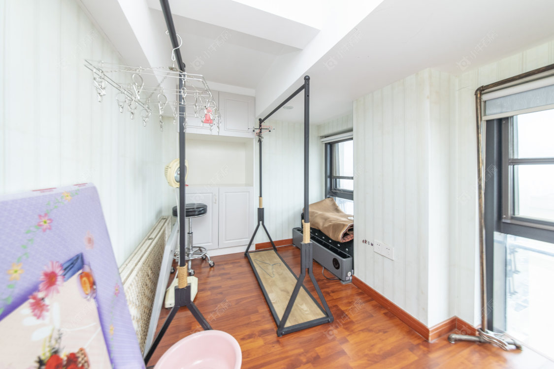 常州吾悦广场金苹果公寓在售二手房源室内图_小牛看房