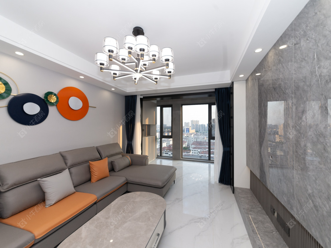 常州虹亚亲亲家园三期3室2厅在售二手房房源图片