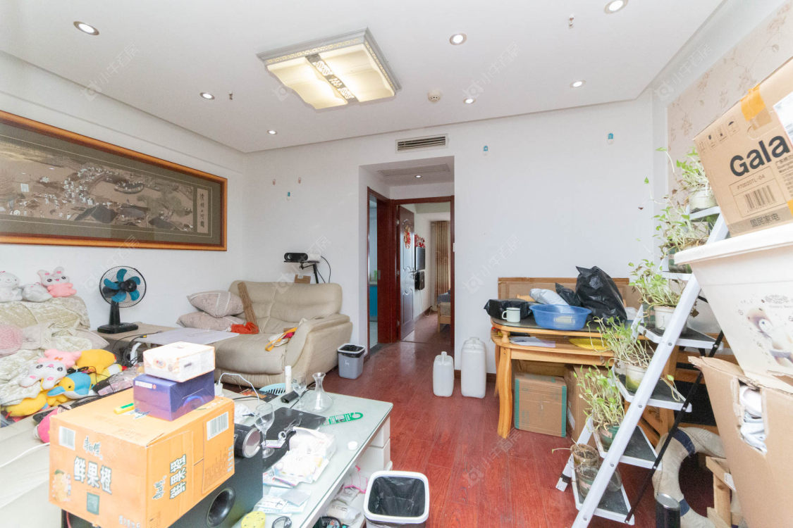 常州美吉特黄金公寓在售二手房源室内图_小牛看房