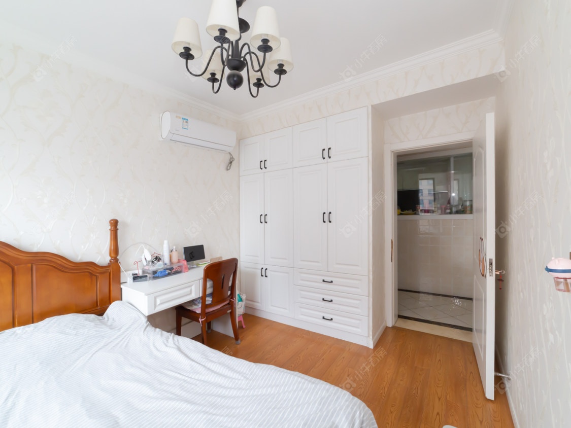 常州世茂香槟湖三期在售二手房源室内图_小牛看房