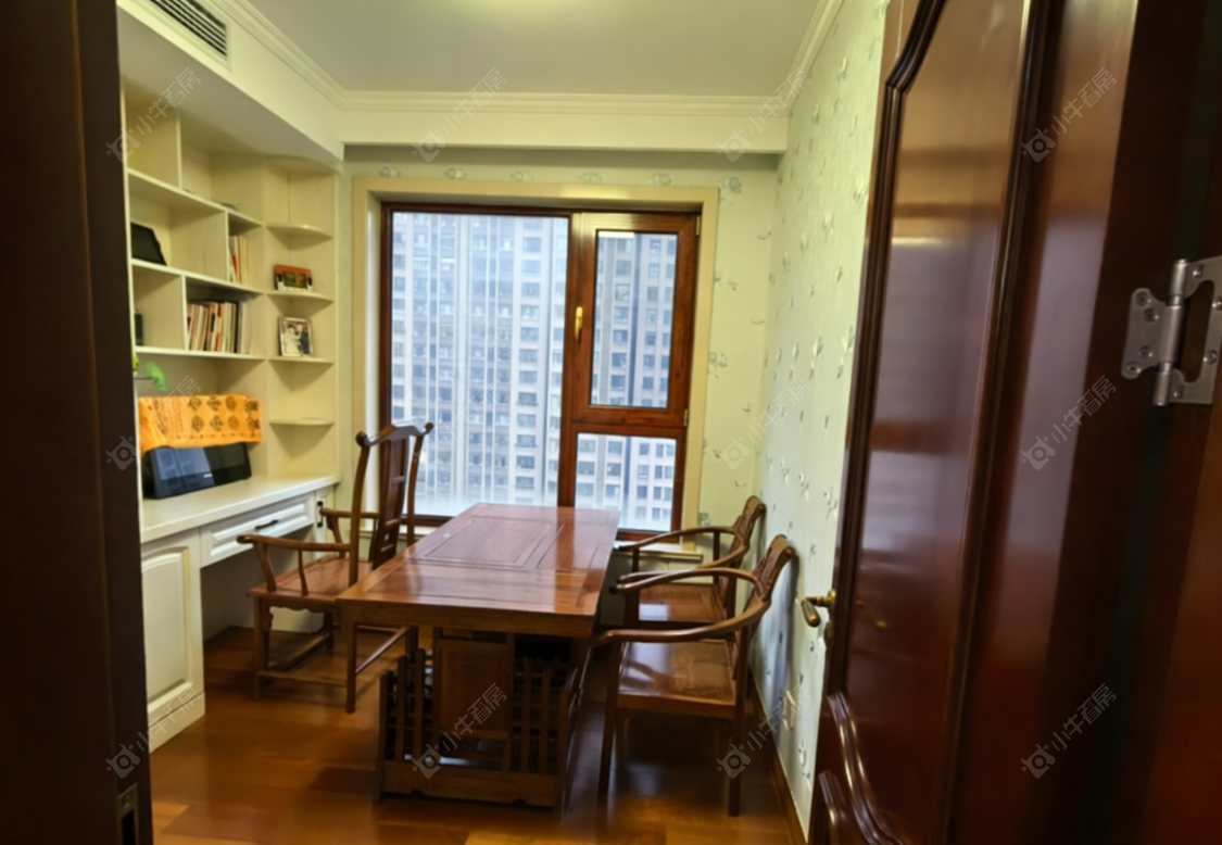 常州世茂香槟湖三期在租房源室内图_小牛看房