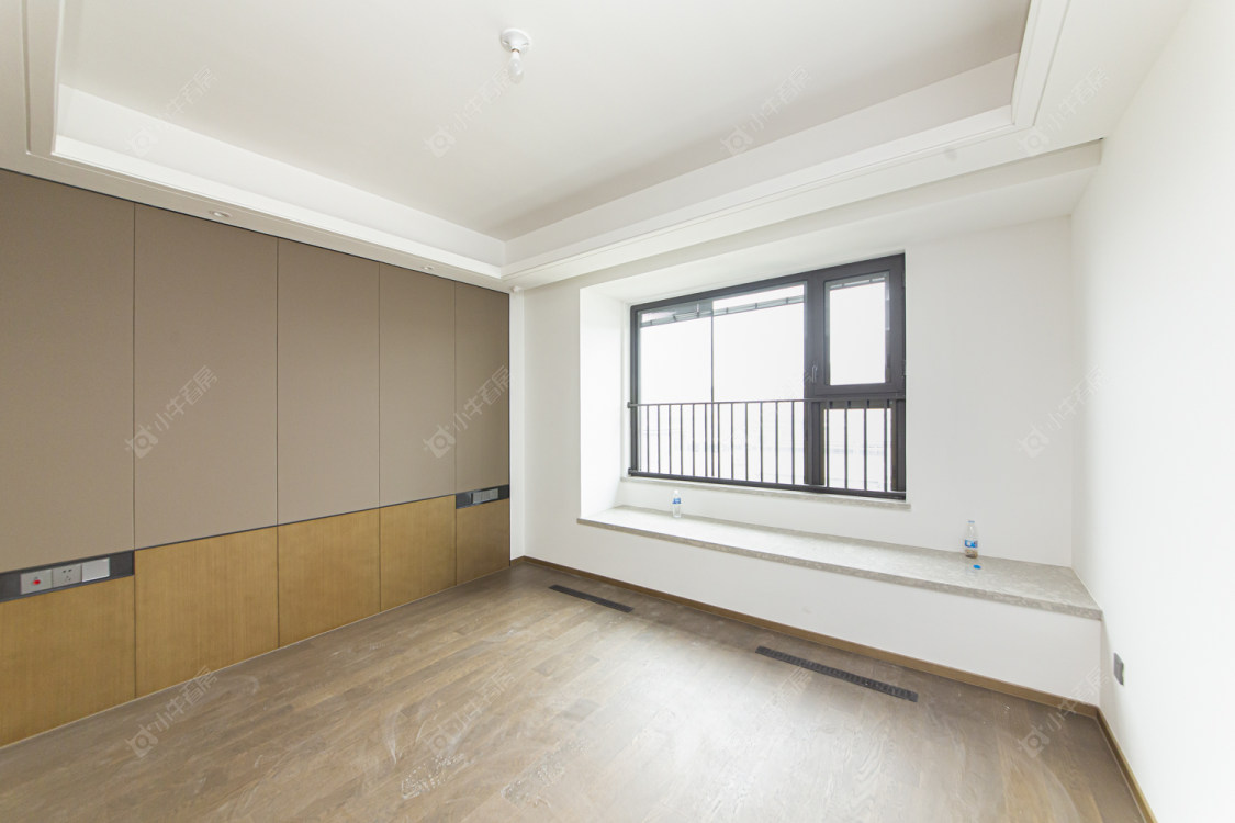 常州春秋金茂府在售二手房源室内图_小牛看房