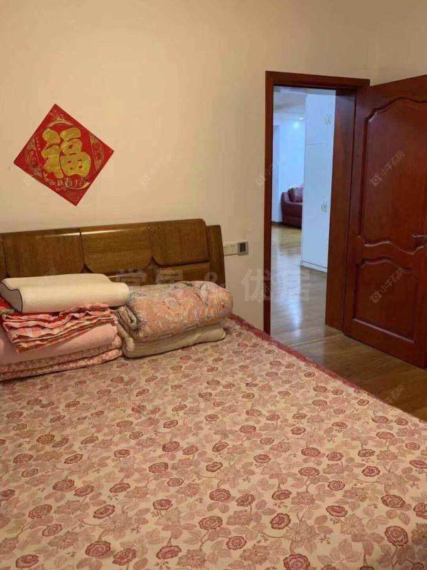 常州世茂香槟湖二期在售二手房源室内图_小牛看房