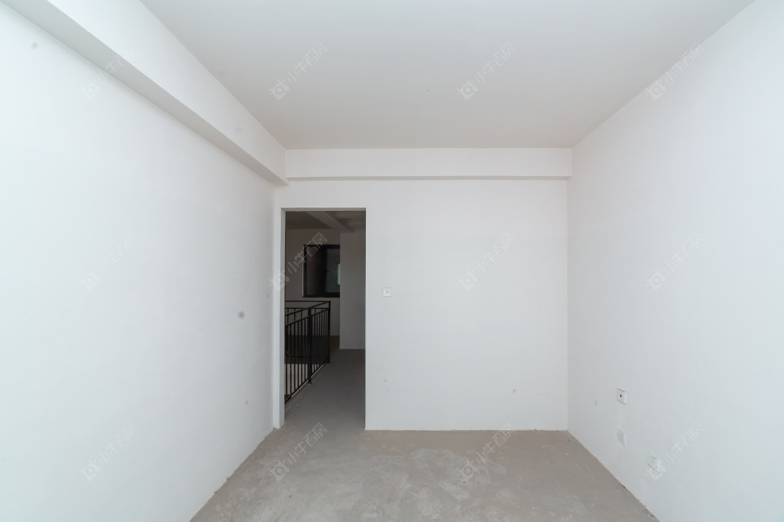 常州龙湖春江天玺在售二手房源室内图_小牛看房