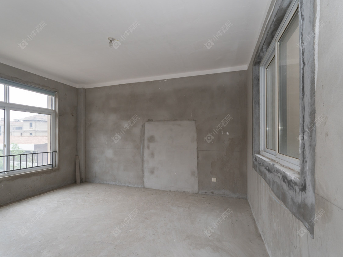 常州半岛珑庭别墅区在售二手房源室内图_小牛看房