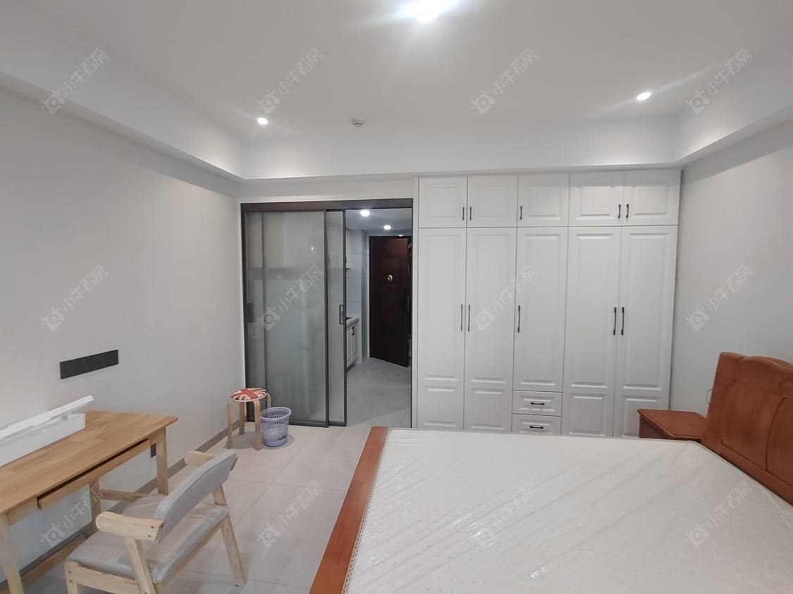 常州丰臣国际广场在租房源室内图_小牛看房