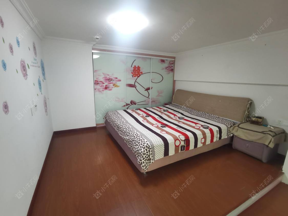 常州吾悦广场金苹果公寓在租房源室内图_小牛看房