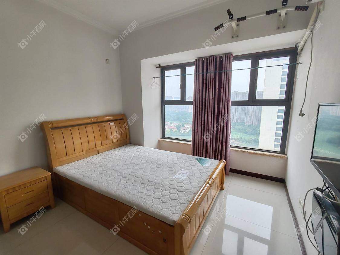 常州世茂香槟湖一期在租房源室内图_小牛看房