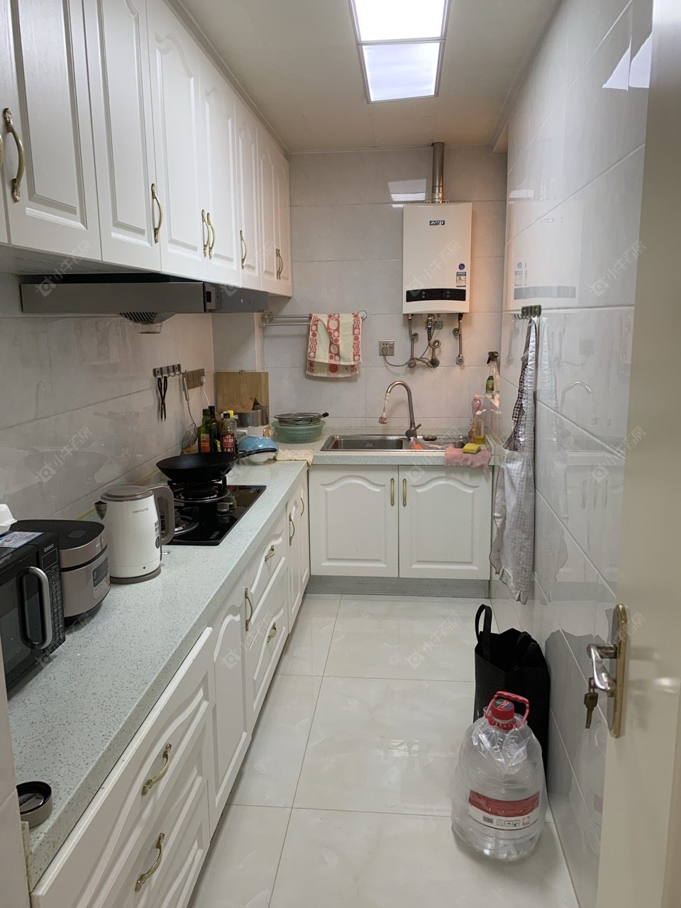 常州世茂香槟湖三期在租房源室内图_小牛看房