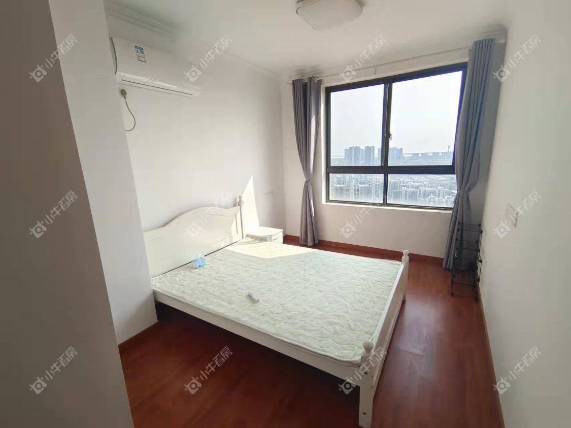 常州绿地香奈在租房源室内图_小牛看房